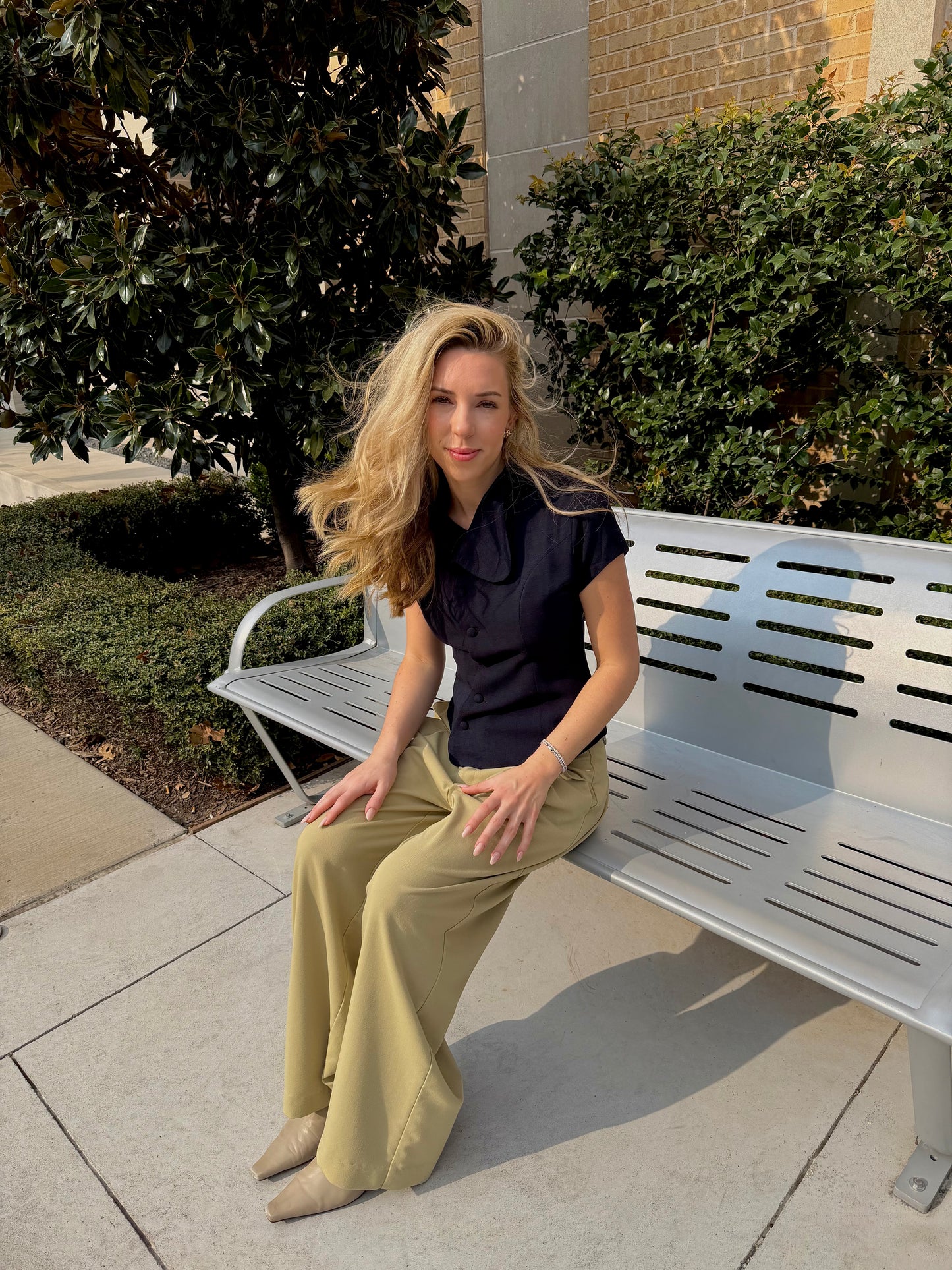 structured timeless cool girl top
